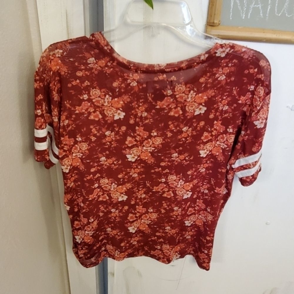 Joe Boxer floral‎ slightly sheer raglan shirt - Picture 2 of 8